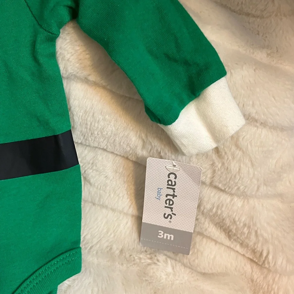 NWT Carters 0/3M Unisex Boys Girl Bodysuit Set Green Elf Pointy Hat Xmas Holiday